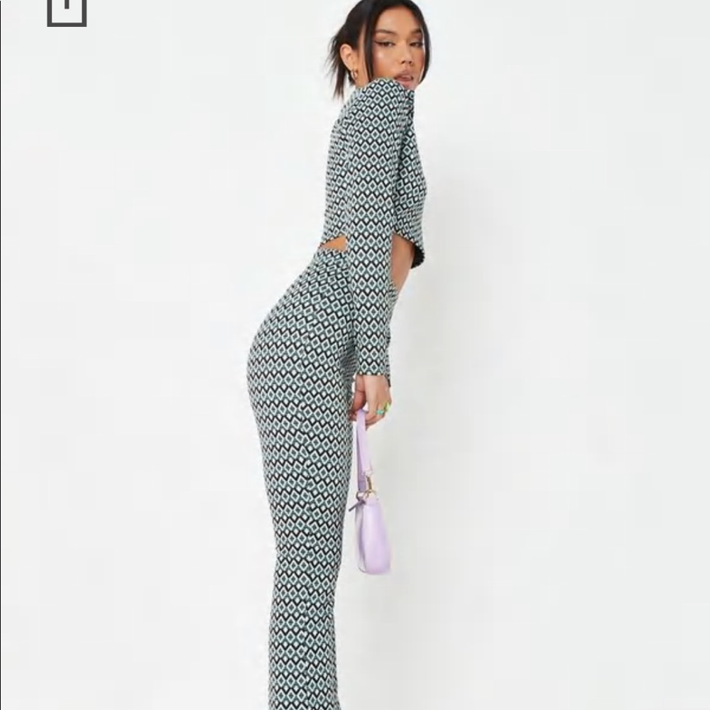 Two piece set